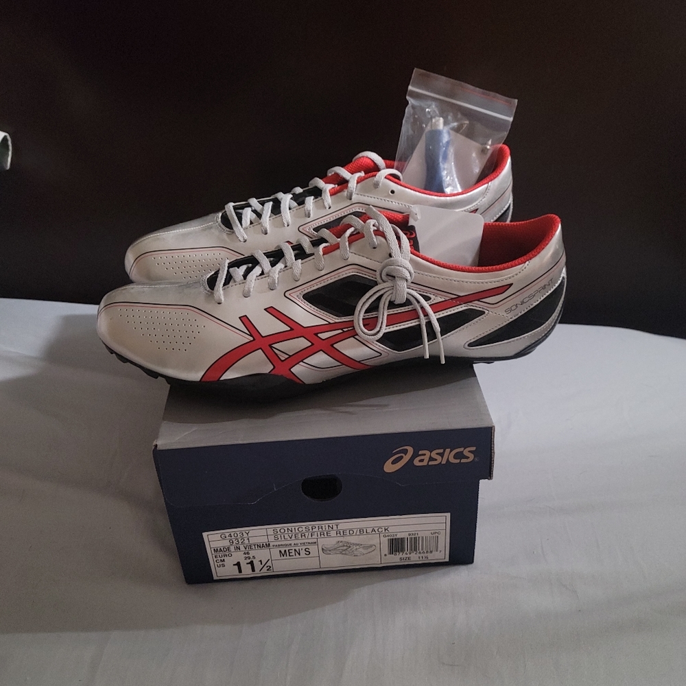 Asics- SonicSprint- Track & Field